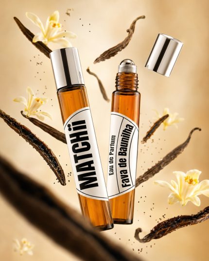 A Fava de Baunilha traduz o calor e a doçura aveludada da baunilha em uma fragrância envolvente, pensada para acompanhar o seu dia com uma presença suave e constante.